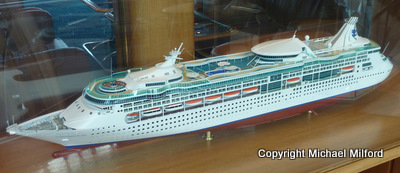 Cruise ship model